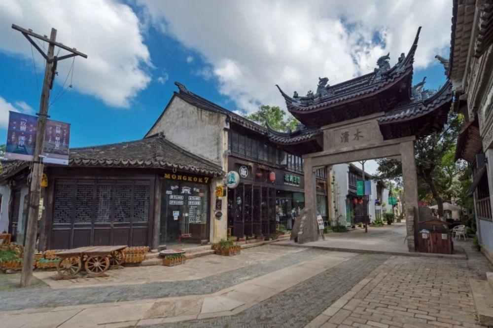 小白第一次搞装修，请问是选新濠大理石瓷砖还是选欧神诺瓷砖？游戏画面